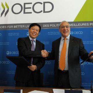 China firma la Convención Multilateral de la OCDE