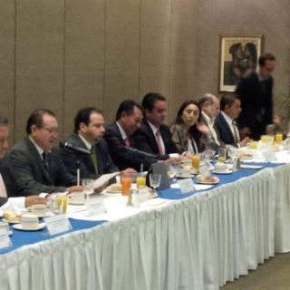 Preocupan amenazas a la autosuficiencia alimentaria