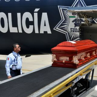 Encuentran tres cuerpos más en vagones de ''La Bestia''