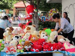 Señalan que se permite que los vendedores se instalen a cambio de una cuota fuera de norma. ARCHIVO /