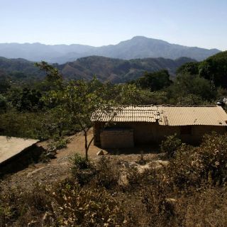 Gobierno del Estado acuerda atender peticiones de líder nahua