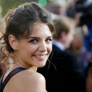 Katie Holmes rechazó a Foxx por tocarle el trasero