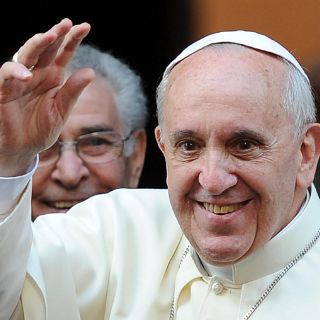 El Papa confía a legionario de Cristo gobierno del Vaticano