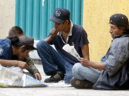 Los inhalantes son drogas constantes en menores porque tienen las características de fácil acceso y de precios bajos. ARCHIVO /