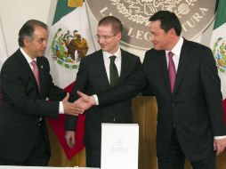 Esta tarde, Peña, a través de Osorio Chong, entregó al Congreso su Primer Informe de Gobierno. NTX /