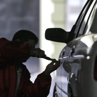 Roban 28 autos al día en Jalisco