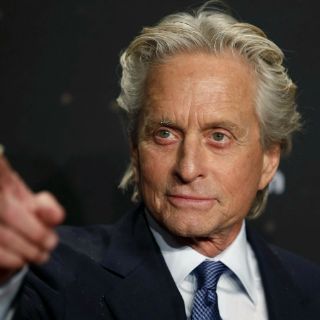 Douglas quiere final feliz con Zeta-Jones