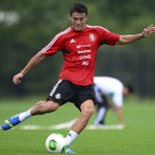 Héctor Moreno admite que le faltan variantes al Tri