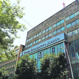 Señalan gastos excesivos durante la pasada Legislatura