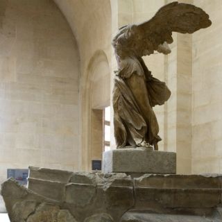 La Victoria de Samotracia volverá hasta junio de 2014 al Louvre