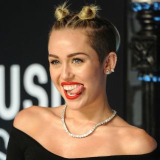 Cyrus se compara con Madonna y Britney