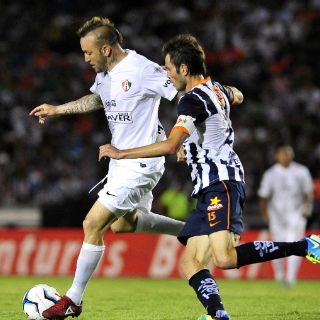 Vuoso se destaca ante Rayados