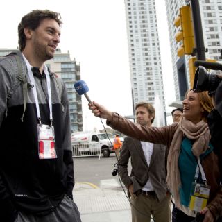 Gasol llega a apoyar a Madrid