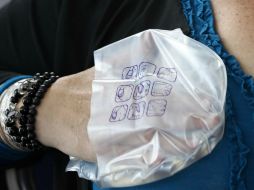 Recomiendan hacerse una revisión del pecho cada mes. ARCHIVO /