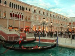 El gobernador de la región considera que las góndolas ya no deben transitar en el canal. ARCHIVO /