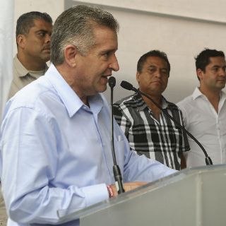 Hay tiempo para iniciar obras y no perder recursos: Arana