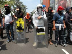 Los jóvenes fueron detenidos luego de los disturbios ocasionados el domingo pasado. ARCHIVO /