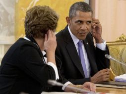 La relación entre Dilma Rousseff y Barack Obama es compleja, debido a presunto espionaje de EU a Brasil. AP /