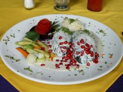 Los tradicionale chiles en nogada marcan uno de los momentos cumbre de la Independencia de la nación. ARCHIVO /