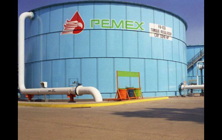 El consejo de administración de Pemex aprobó que la compañía tenga una mayor presencia internacional desde hace meses. EFE /