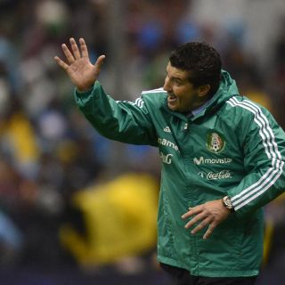 Chepo descarta dimitir y confía en alcanzar el pase al Mundial