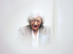 Ideas. La escritora oriunda de Barcelona se mantiene activa, escribe, aunque sufra de vértigos. NTX /