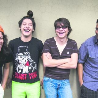 Rey Apache quiere alcanzar la fama