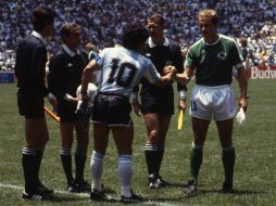 Este juego disputado en el Estadio Azteca significó mucho para la capital del país. ARCHIVO /