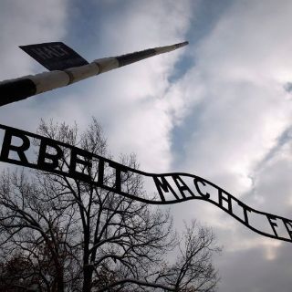 Honra Alemania a cónsul Gilberto Bosques, el ''Schindler mexicano''