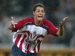Aquí en sus inicios como rojiblanco, Javier es hoy el segundo máximo goleador en la historia del Tri. ARCHIVO /