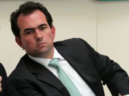 José Francisco Yunes acepta que la reforma no beneficiará a algunos sectores por lo que las críticas se harán presentes. ARCHIVO /