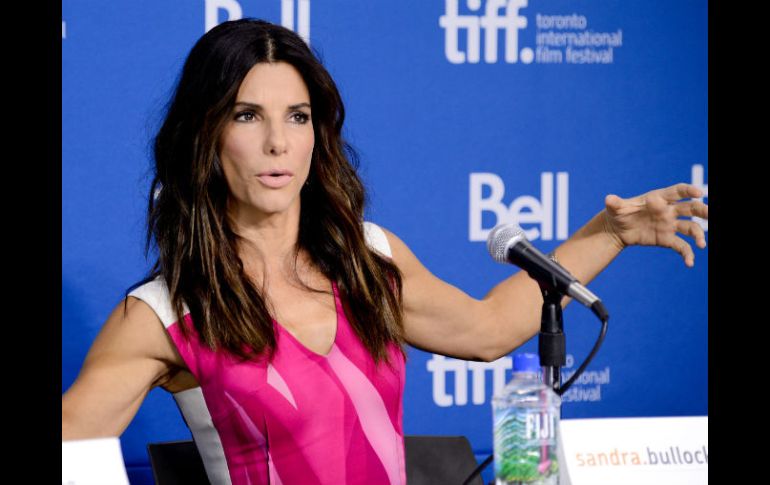 La actriz estuvo bajo la dirección de Alfonso Cuarón durante la filmación de ''Gravity''. AP /