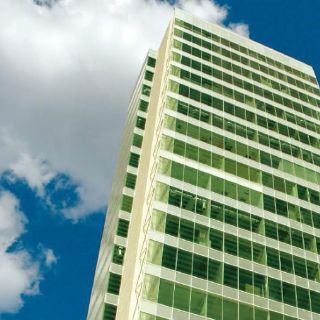 La CFC multa a seis hospitales de Jalisco