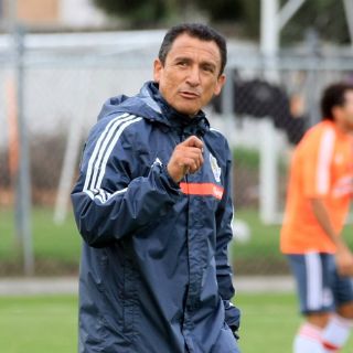 Ortega se sueña campeón con Chivas