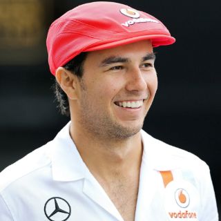 ''Checo'' Pérez se somete a control antidopaje