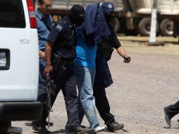 El detenido cuenta con órdenes de arresto por delincuencia organizada. ARCHIVO /