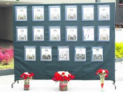 En memoria. Ayer fueron recordados 15 policías, un director operativo y un bombero, quienes perdieron la vida desde 1995 a la fecha. EL INFORMADOR /