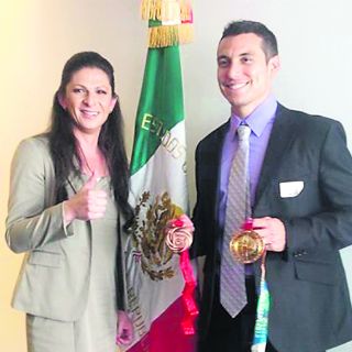 Luis Rivera entrega propuesta para mejorar deporte en México