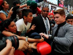 El boxeador de Juanacatlán está en boca de todos en el boxeo por su próximo combate en Las Vegas. ARCHIVO /