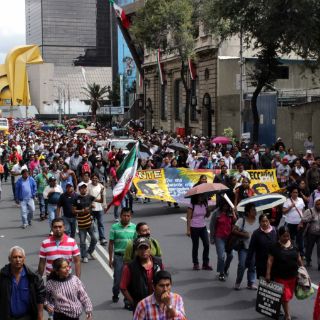 Disminuye presencia de manifestantes en San Lázaro