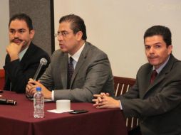 Especialistas capacitan a interesados en juicios orales en Congreso local. ESPECIAL /