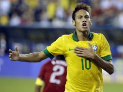 El juego de Neymar invita a sus rivales a que se den situaciones violentas en el rectángulo..  /