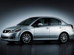 El llamado a revisión incluye a los vehículos compactos SX4 de 2007 a 2011. ARCHIVO /