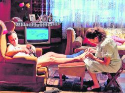 Bondad. Hay madres que harían cualquier cosa por sus hijos, como el caso de Ramona (Ana Ofelia Murguía). ESPECIAL /