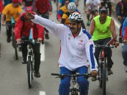 El mandatario asegura que la situación no le causó daños y sólo le provocó risa. EFE /