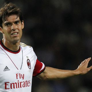 Kaká no cobrará mientras está lesionado