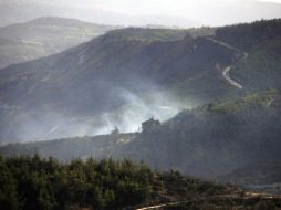 Vista del lugar donde se estrelló el helicóptero militar sirio. EFE /