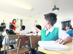 Si la propuesta hacendaria es aprobada, más de 16 mil mdp federales para educación no llegarían de manera directa a Jalisco. EL INFORMADOR /