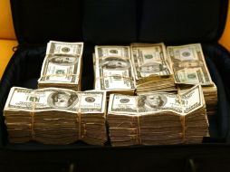 El dólar bajó su cotización en la jornada de este martes. ARCHIVO /