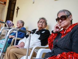 Es importante llevar una vida sana, evitar el tabaco y el alcohol y tener una dieta equilibrada. ARCHIVO /